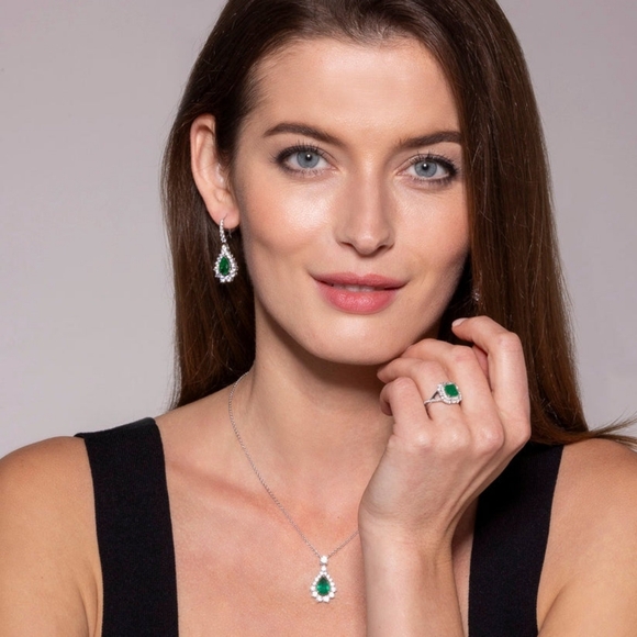 Anna Zuckerman Carlisle Tear Drop Earrings - Aquamarine - Picture 7 of 8